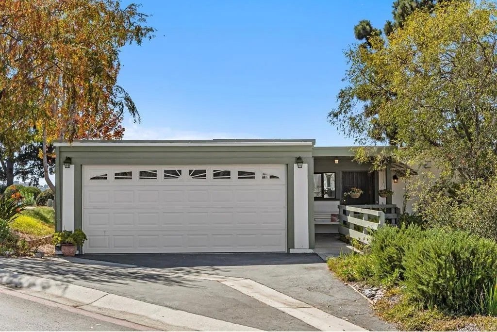 Photo of 3621 Vista Campana #105, Oceanside, CA 92057 (MLS # NDP2609153)