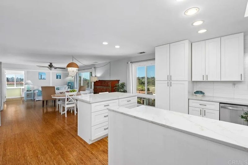 3621 Vista Campana South 105