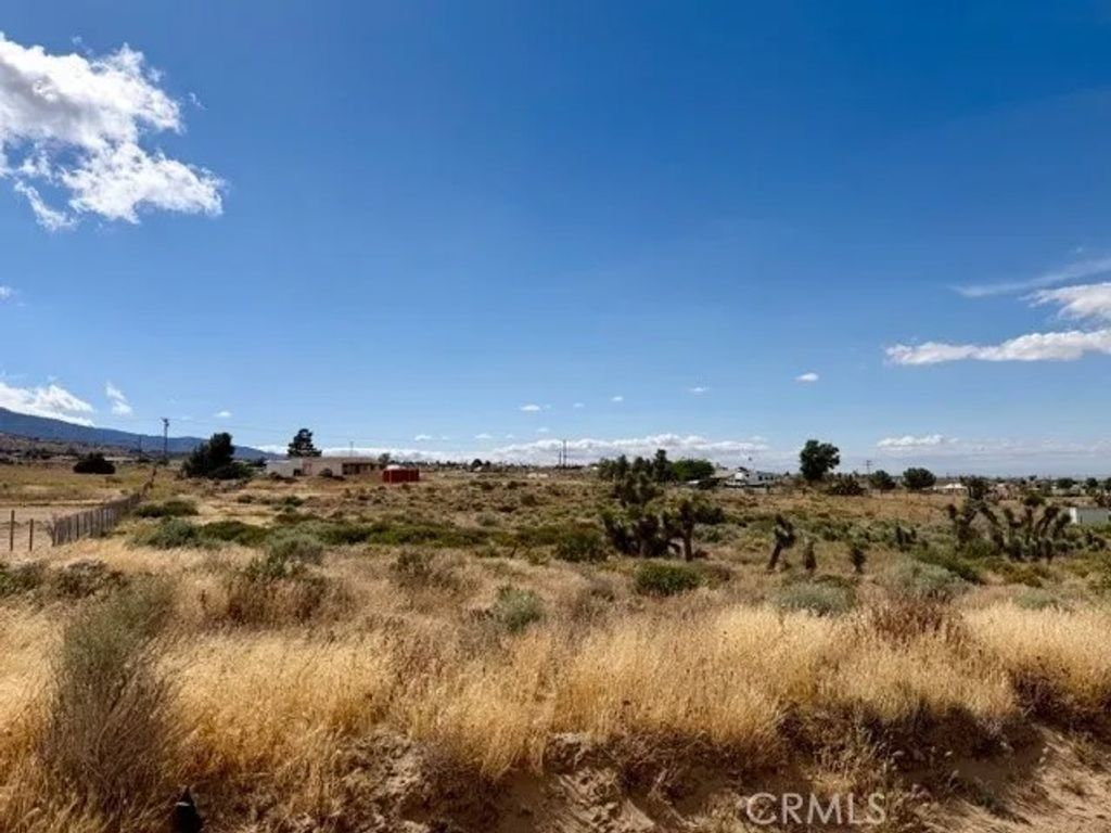 Photo of 0 Ailanthus, Phelan, CA 92371 (MLS # HD26097413)