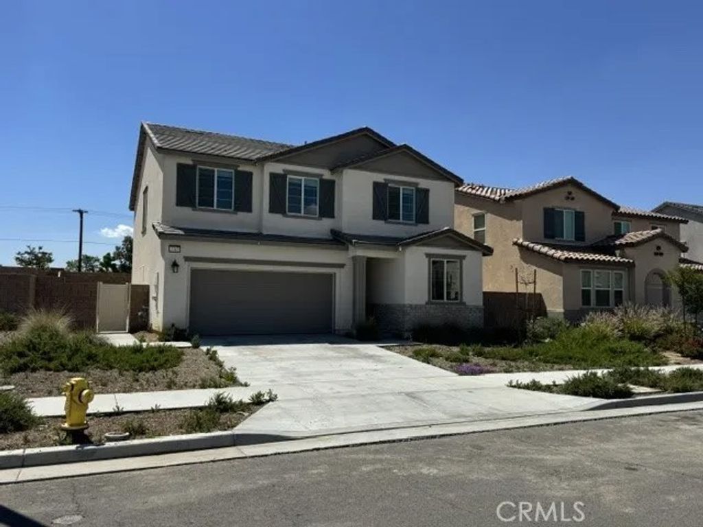 Photo of 2767 Moonshimmer ST, Hemet, CA 92543 (MLS # SW26101183)