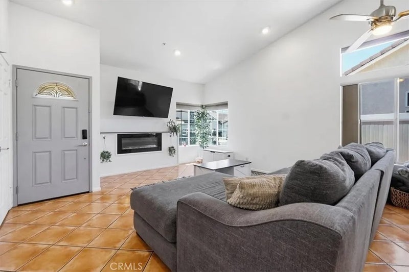 5175 Melbourne