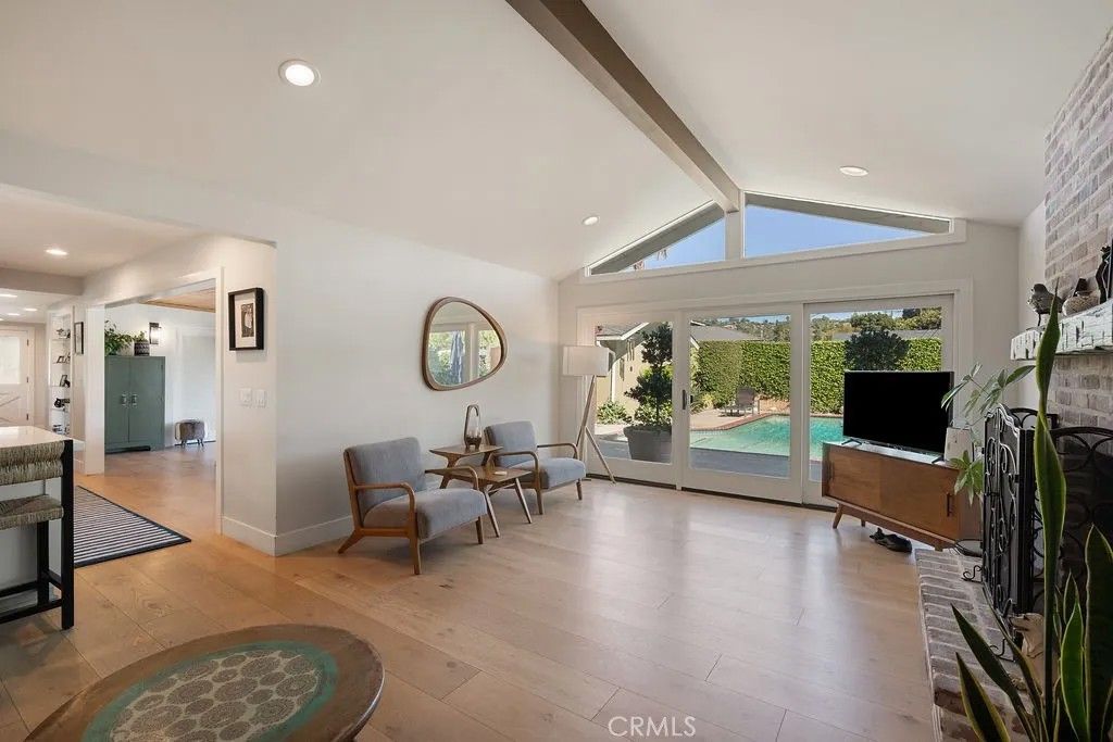 Photo of 2011 Redberry Rd, North Tustin, CA 92705 (MLS # PW26027532)