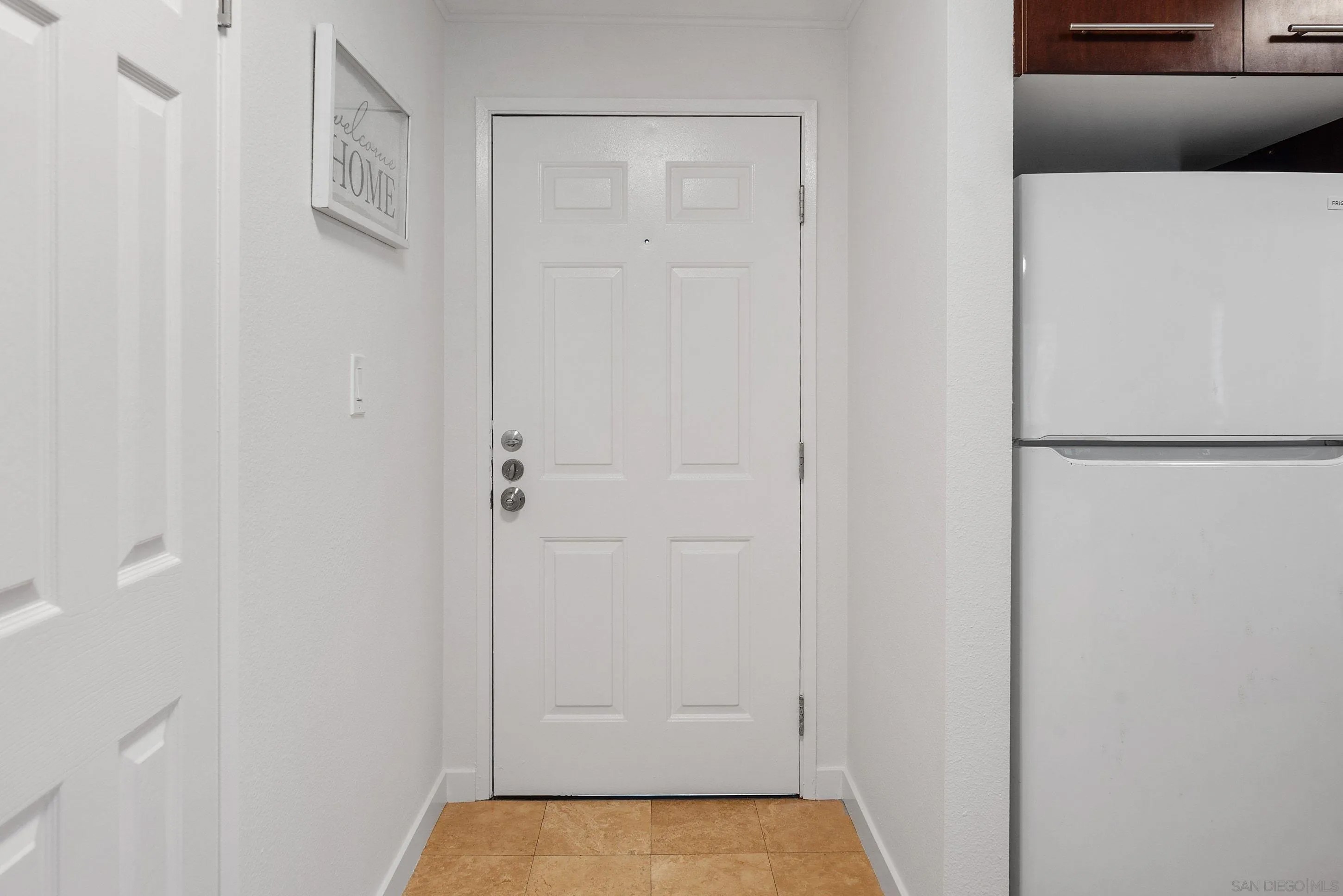 7597 Charmant Dr. Unit 904