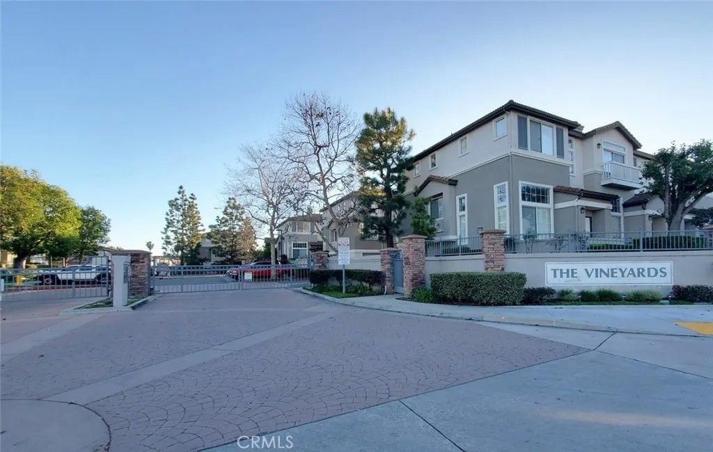 Photo of 13523 Cobblestone Ln, Westminster, CA 92683 (MLS # PW26006521)