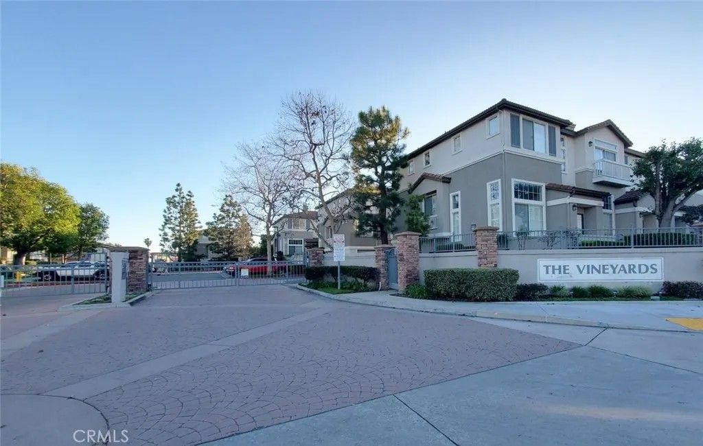 Photo of 13523 Cobblestone Ln, Westminster, CA 92683 (MLS # PW26006521)