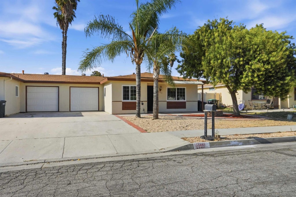 Photo of 2386 San Bernardo Ave, Hemet, CA 92545 (MLS # 260014386)