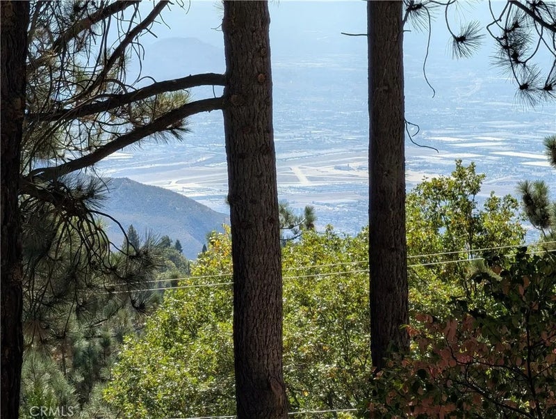 30762 Knoll View