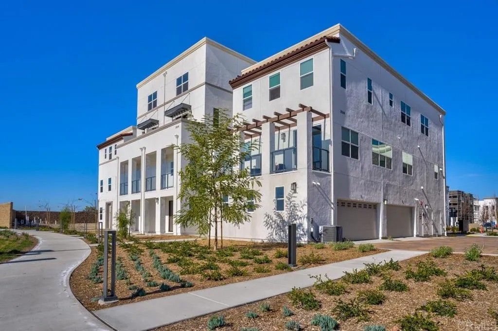 Photo of 2014 Luzon Lane #1, Chula Vista, CA 91915 (MLS # PTP2600280)