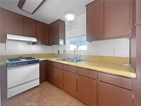 Tiny photo for 5968 Mariposa, 29 Palms, CA 92277 (MLS # JT25245083)
