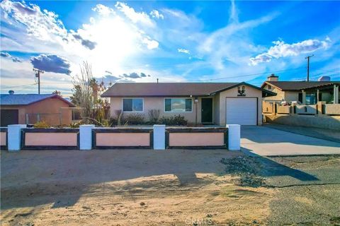 Tiny photo for 5968 Mariposa, 29 Palms, CA 92277 (MLS # JT25245083)