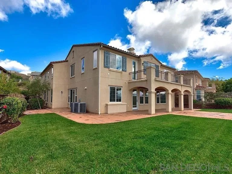 983 Wild Iris Court
