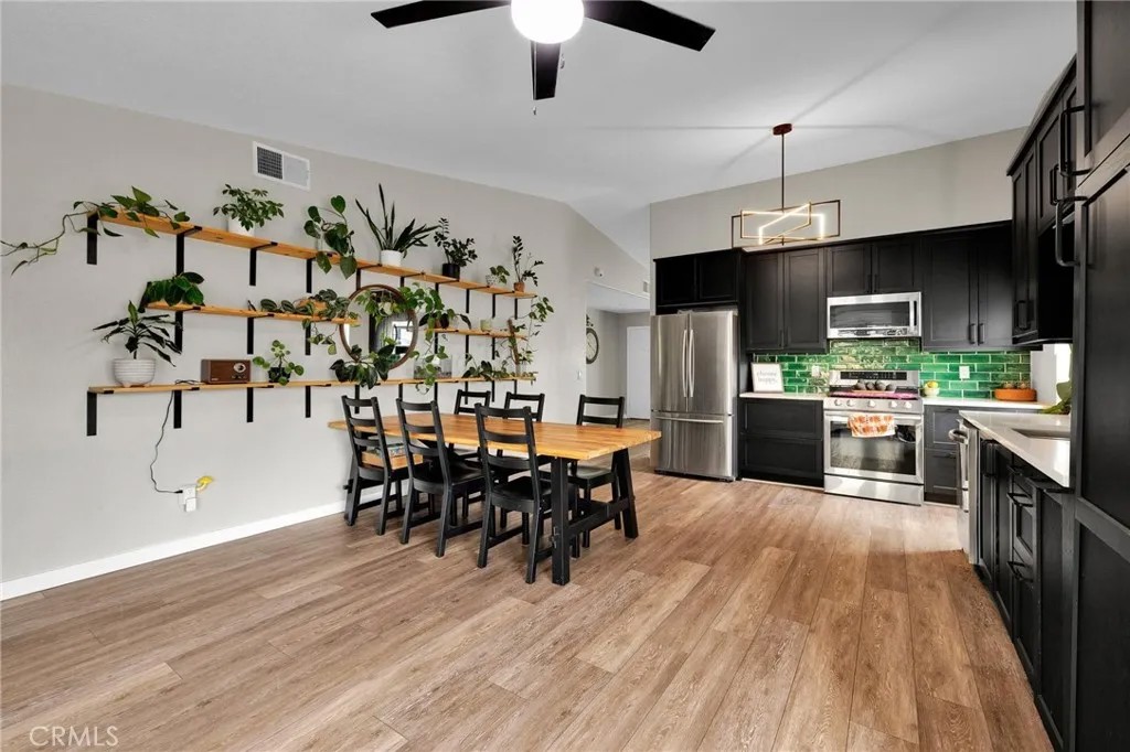 2003 E Cherry Hill Court