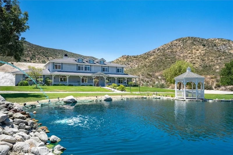 7650 Soledad Canyon