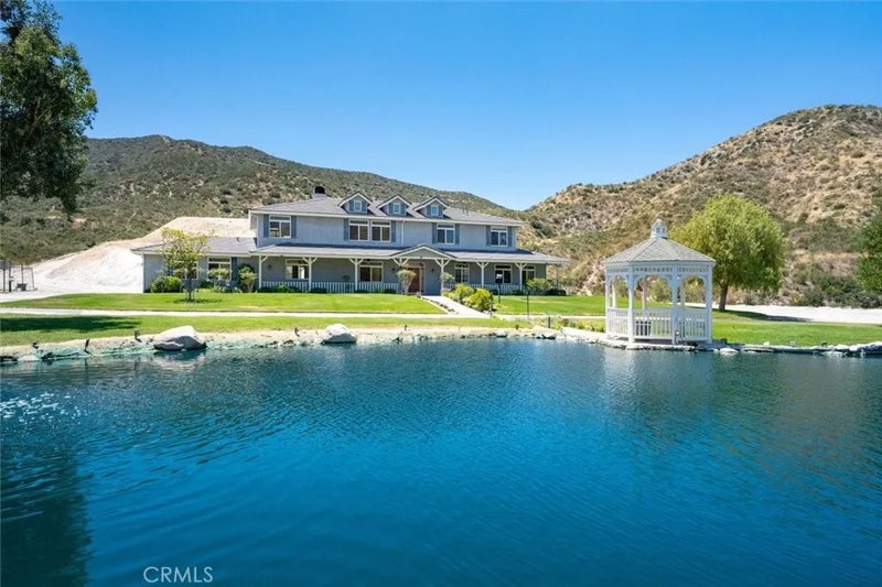 7650 Soledad Canyon