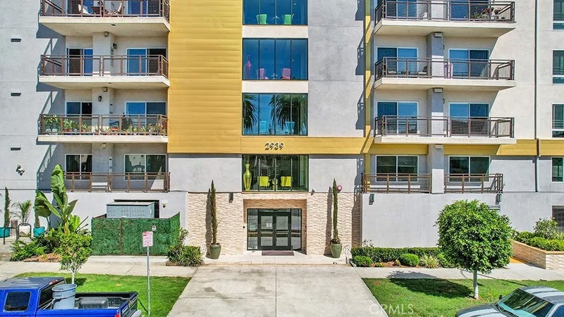 2939 Leeward Ave 615