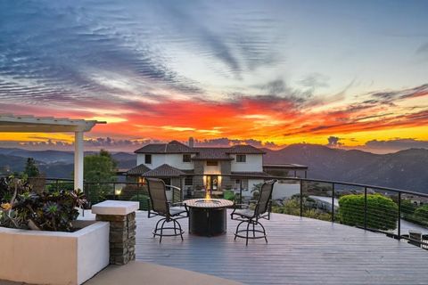 29190 Crystal Ridge Ct Escondido CA 92026