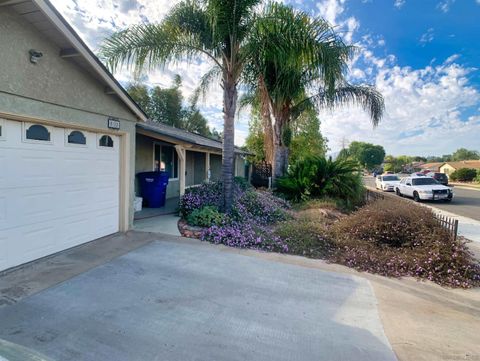 Tiny photo for 603 Galena St, El Cajon, CA 92019 (MLS # 250042186)