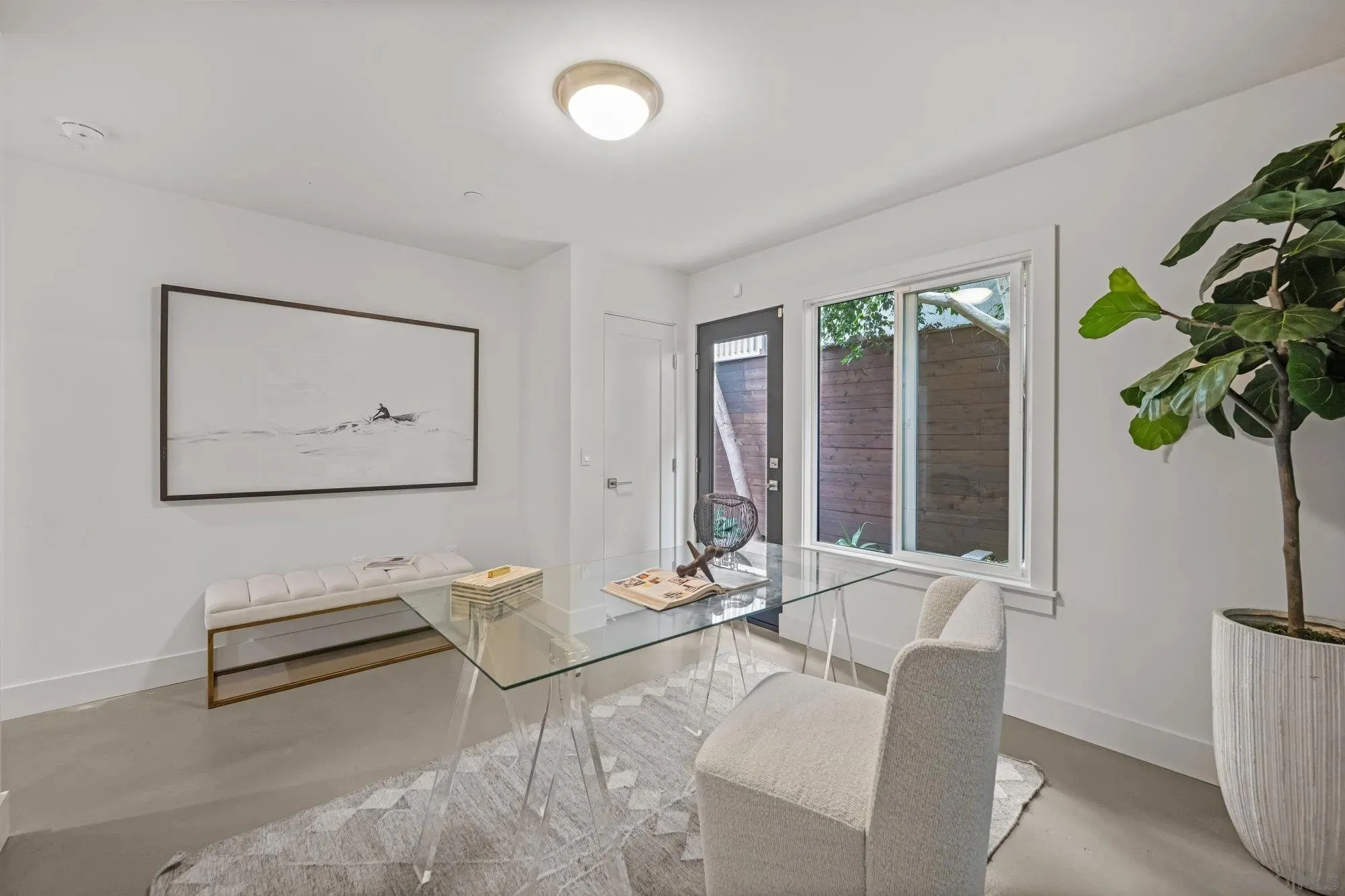 La Jolla, California 92037, United States, 3 Bedrooms Bedrooms, ,4 BathroomsBathrooms,Residential,Pending,203622