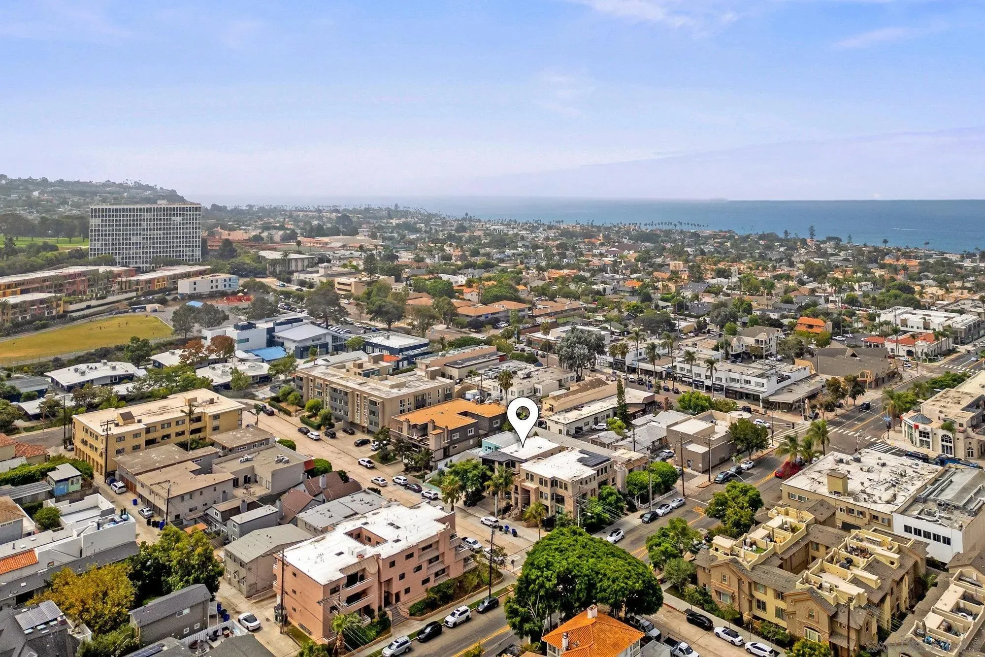 La Jolla, California 92037, United States, 3 Bedrooms Bedrooms, ,4 BathroomsBathrooms,Residential,Pending,203622