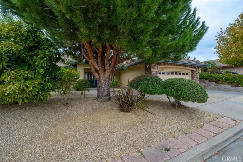 Photo of 401 Puesta Del Sol, Arroyo Grande, CA 93420 (MLS # PI26013045)