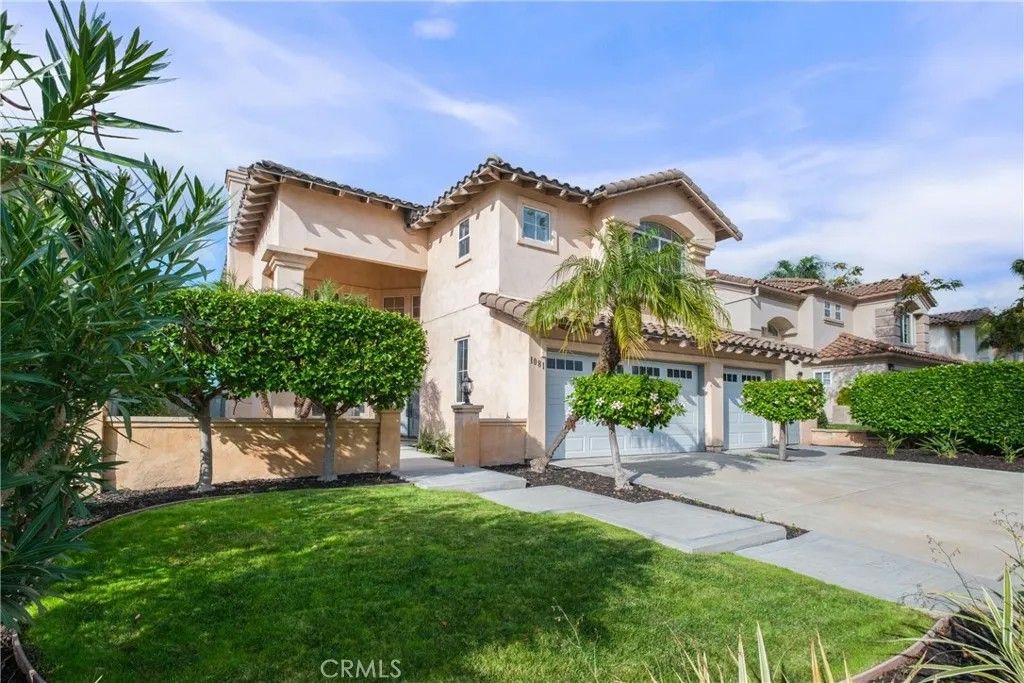 Photo of 1081 Waterville Lake Road, Chula Vista, CA 91915 (MLS # TR26017427)