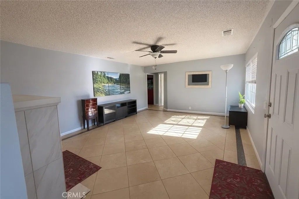 Photo of 821 W Dike St, Glendora, CA 91740 (MLS # TR25273493)