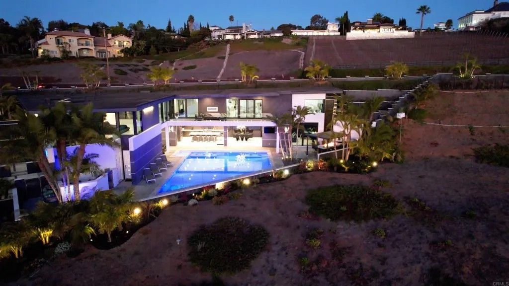 Photo of 1095 Hoover Street, Carlsbad, CA 92008 (MLS # NDP2500774)