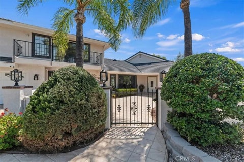Photo of 31177 Mariposa Place, Temecula, CA 92592 (MLS # SW26091980)