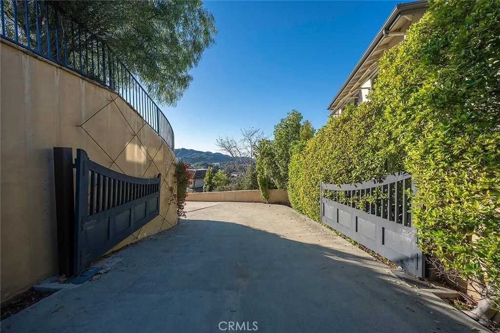 4430 Rosebank