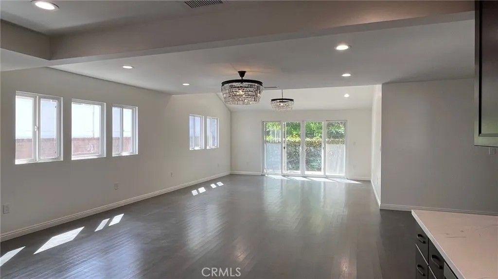 Photo of 5114 Via El Sereno, Redondo Beach, CA 90505 (MLS # SB25237956)