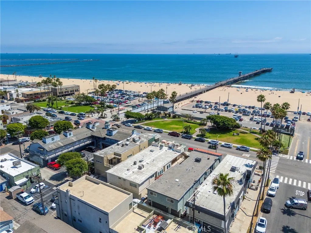805 Ocean Avenue 6