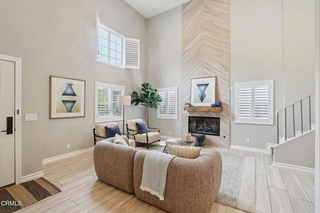 Photo of 5853 Canyonside Road, La Crescenta, CA 91214 (MLS # P1-25753)