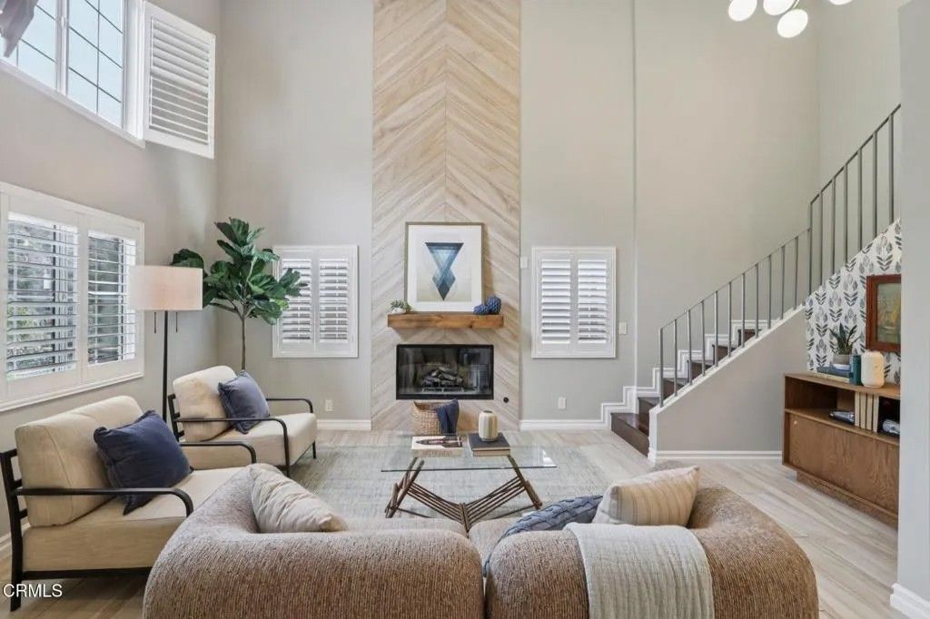 Photo of 5853 Canyonside Road, La Crescenta, CA 91214 (MLS # P1-25753)