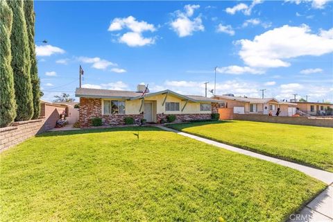 Tiny photo for 2130 Orange Street, Rosamond, CA 93560 (MLS # SR25246956)