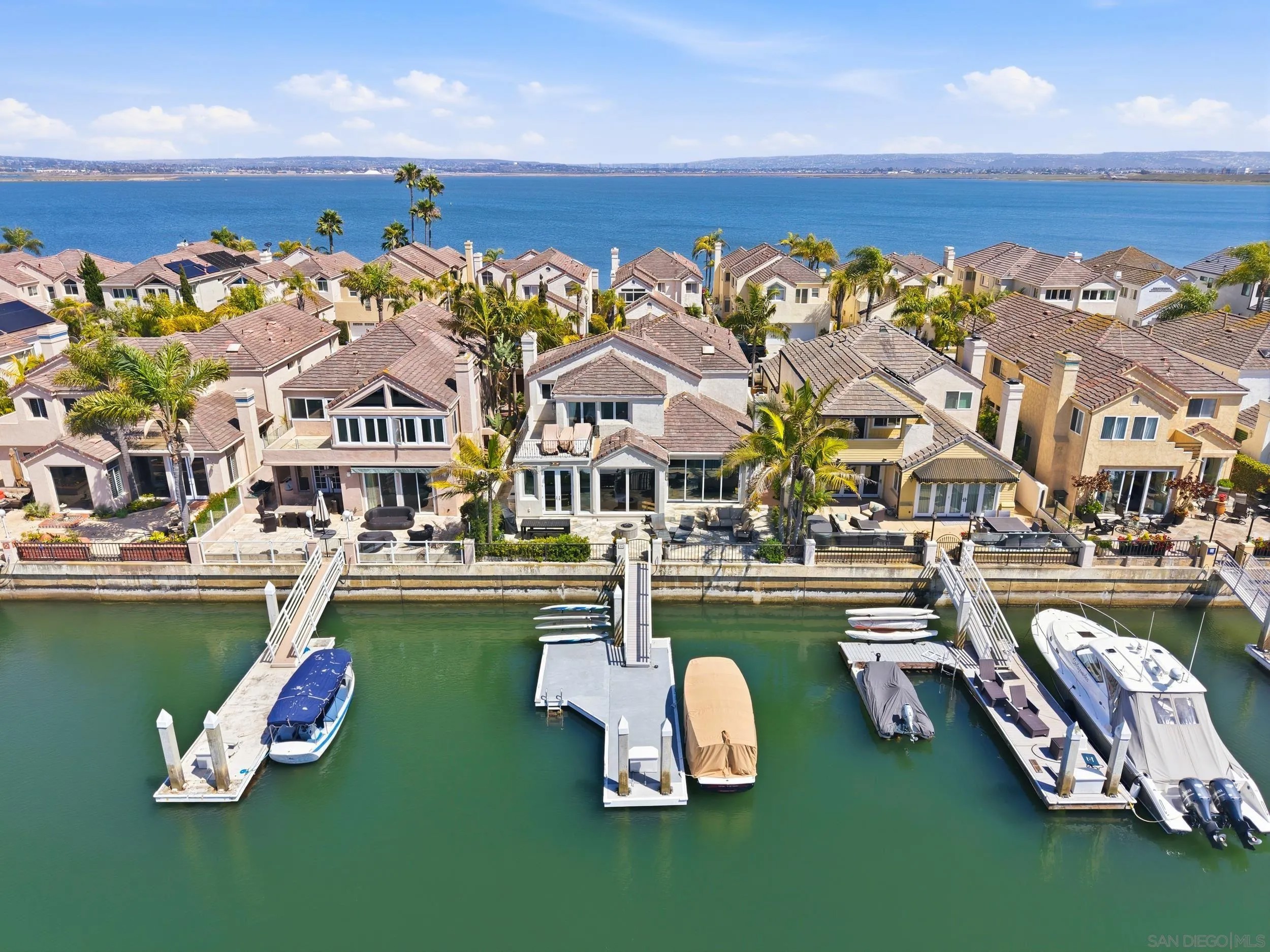 40 Spinnaker way