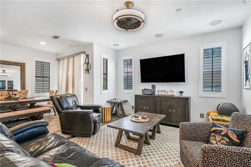 7391 Rocky Point
