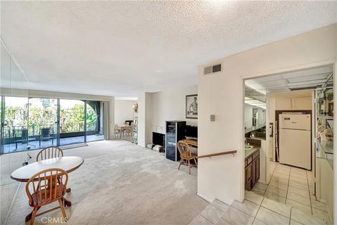 Tiny photo for 5340 Yarmouth #205, Encino, CA 91316 (MLS # SR25248778)