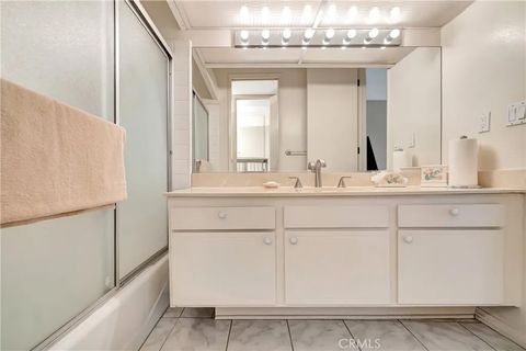 Tiny photo for 5340 Yarmouth #205, Encino, CA 91316 (MLS # SR25248778)