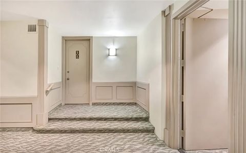 Tiny photo for 5340 Yarmouth #205, Encino, CA 91316 (MLS # SR25248778)