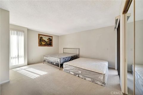 Tiny photo for 5340 Yarmouth #205, Encino, CA 91316 (MLS # SR25248778)