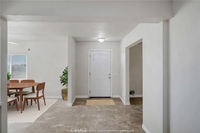 9376 Flora Vista