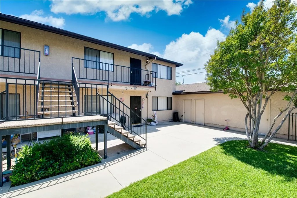 539 N San Gabriel