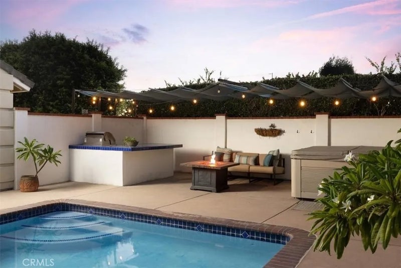 14272 Livingston