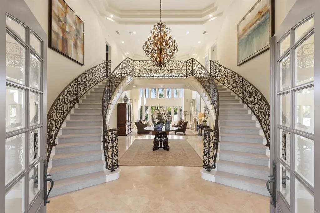 Photo of 6479 Calle Del Alcazar, Rancho Santa Fe, CA 92067 (MLS # NDP2605983)