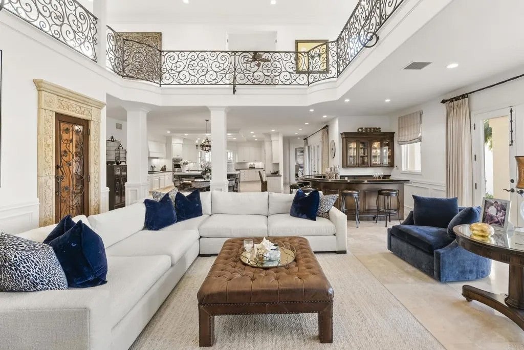 6479 Calle Del Alcazar