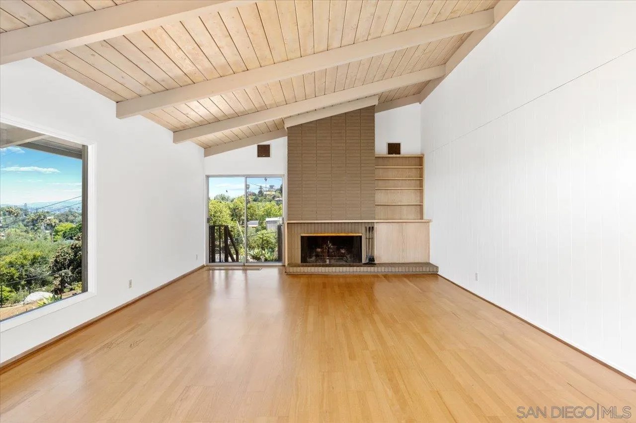 1421 Rincon Rd
