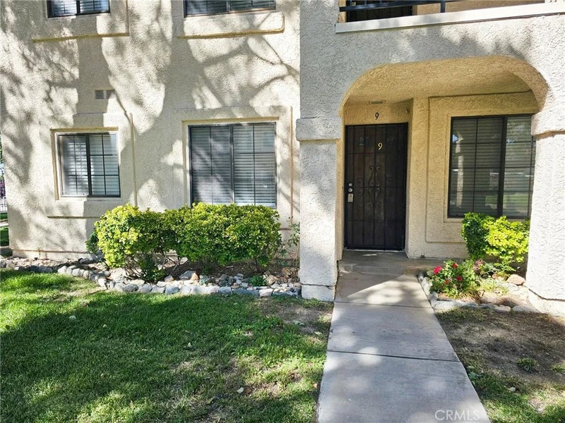 2554 Olive Drive 9