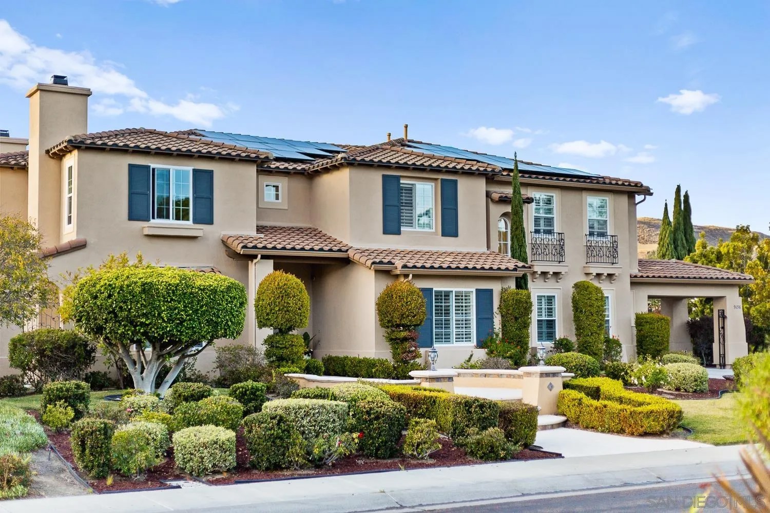 9156 Bernardo Lakes Drive