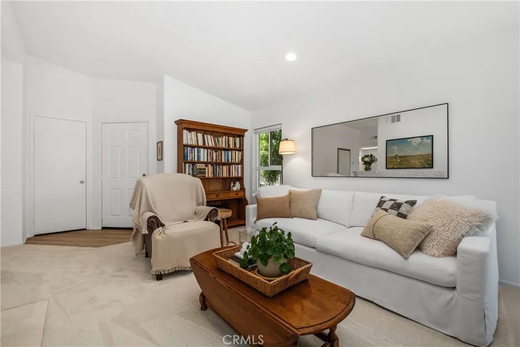 4 Corniche Drive F