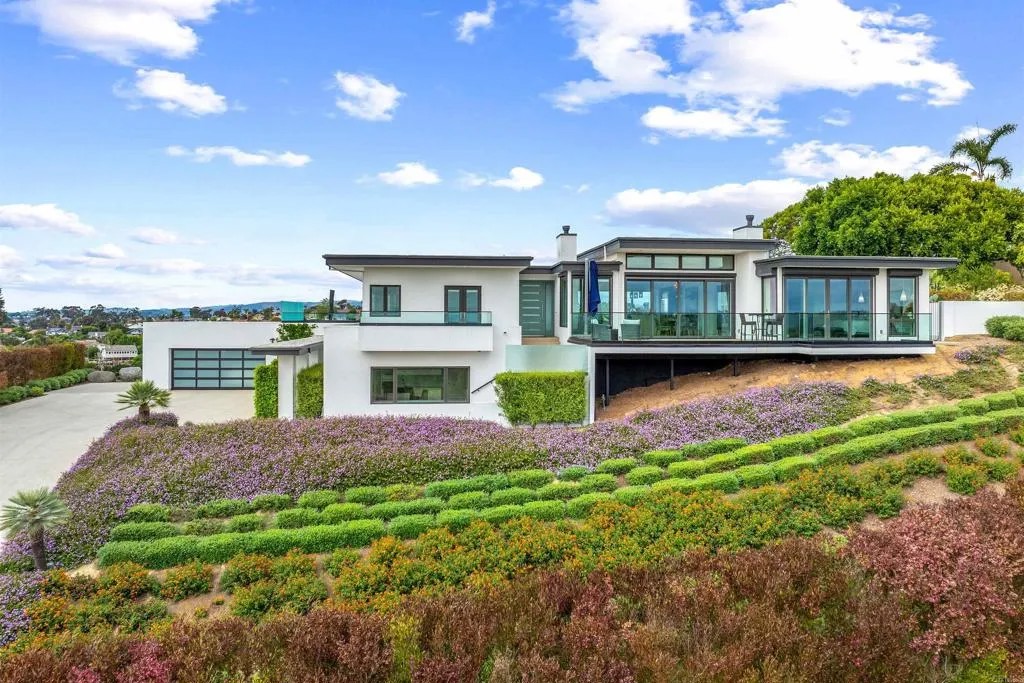1110 Solana Drive